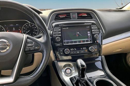 Super Black 2018 Nissan Maxima 3.5 SL