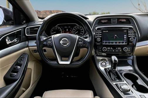 Super Black 2018 Nissan Maxima 3.5 SL
