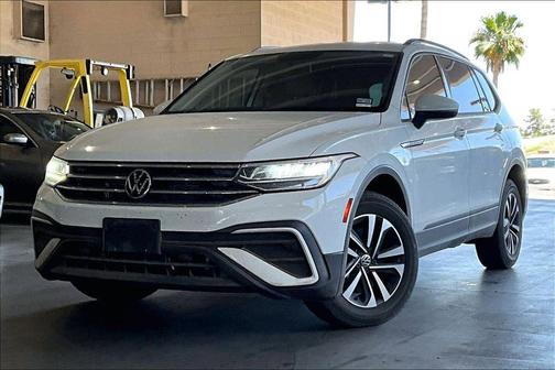 Pure White 2022 Volkswagen Tiguan 2.0T S