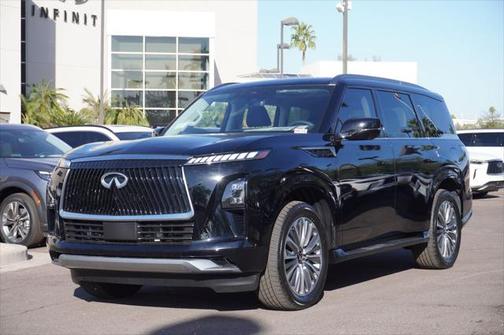 2025 INFINITI QX80 Luxe