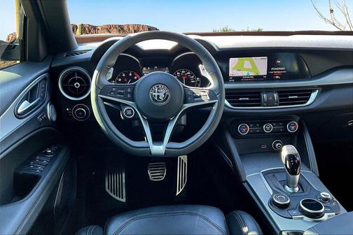 2019 Alfa Romeo Stelvio Ti Sport