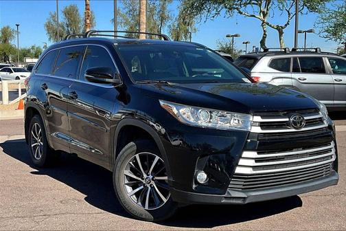 2017 Toyota Highlander 