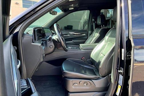 2021 Cadillac Escalade Sport