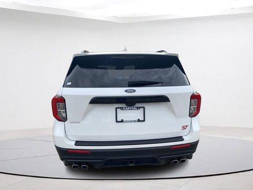 Photo 4 of 55 of 2020 Ford Explorer ST