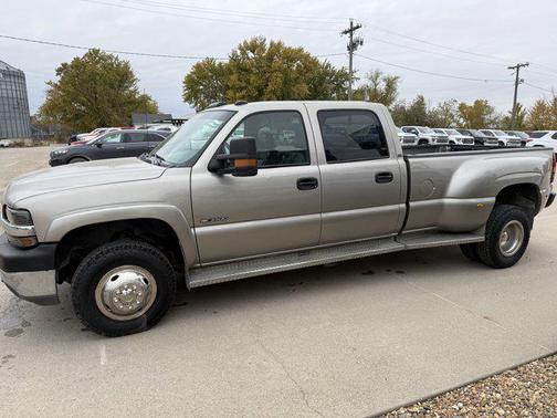 2001 Chevrolet Silverado 3500 LT Crew Cab