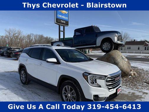 2024 GMC Terrain SLT