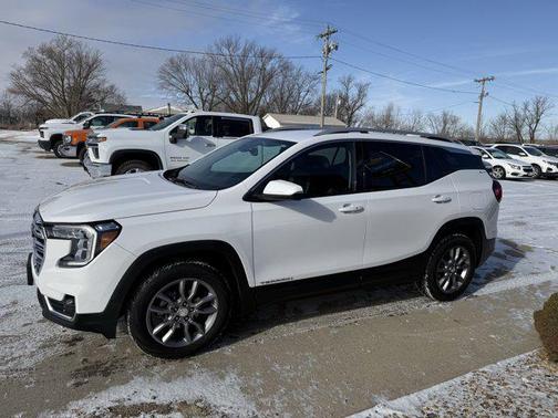 2024 GMC Terrain SLT