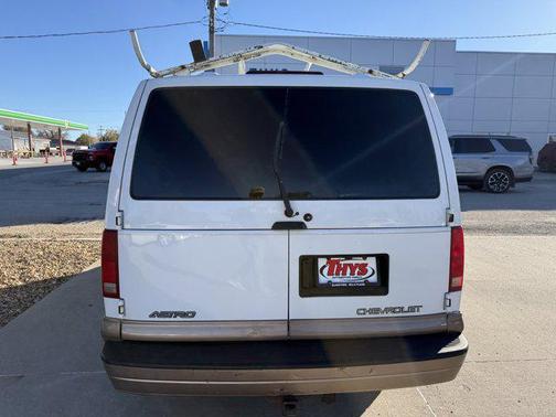 2002 Chevrolet Astro Base