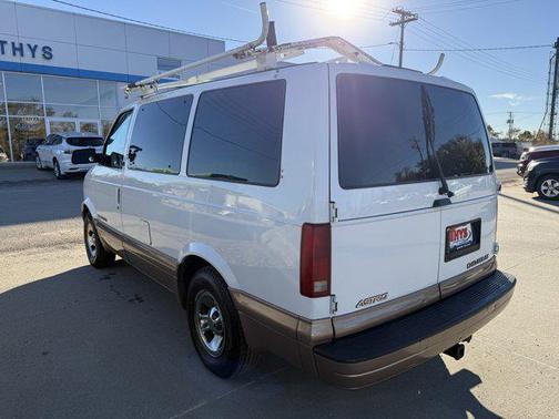 2002 Chevrolet Astro Base
