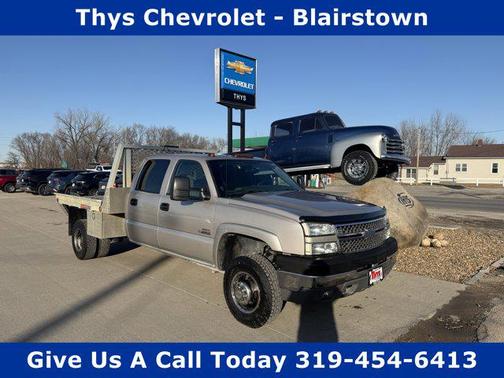 2005 Chevrolet Silverado 3500 LS Crew Cab