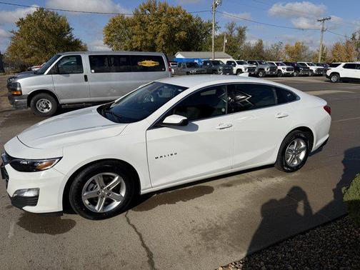 2024 Chevrolet Malibu FWD 1LT