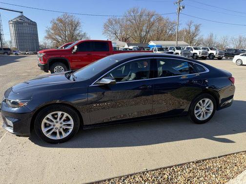 2017 Chevrolet Malibu 1LT
