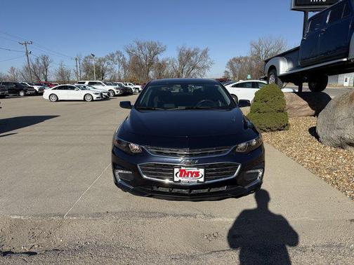 2017 Chevrolet Malibu 1LT