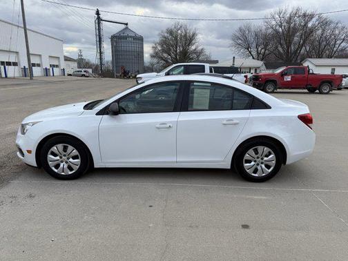 2015 Chevrolet Cruze LS