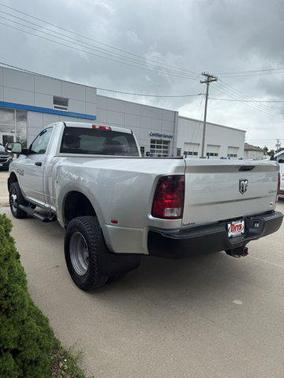 2017 RAM 3500 Tradesman Regular Cab 4x4 8' Box