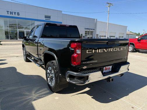 2022 Chevrolet Silverado 3500 LT
