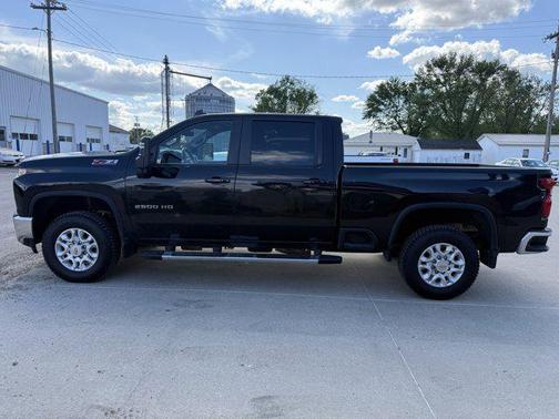 2023 Chevrolet Silverado 2500 LT