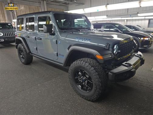 2025 Jeep Wrangler 4xe Willys