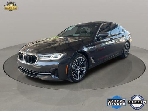 2022 BMW 530 i