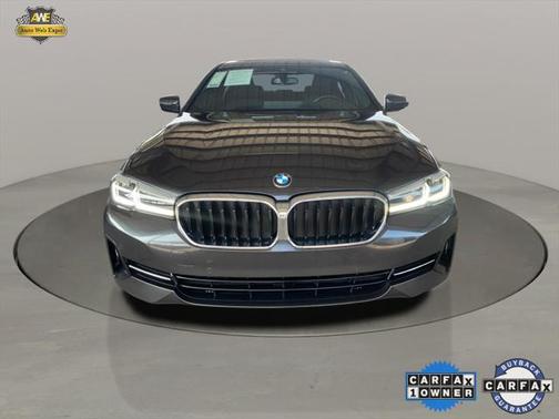 2022 BMW 530 i