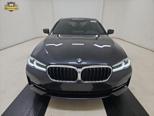 2022 BMW 530 i