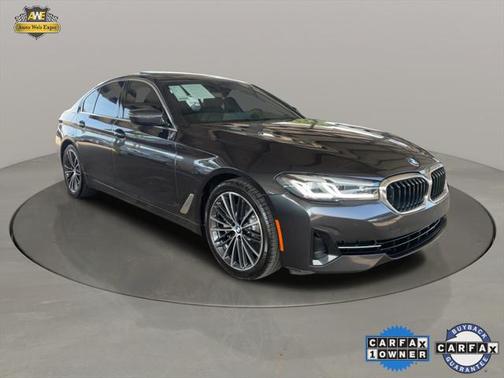 2022 BMW 530 i