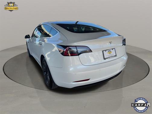 2019 Tesla Model 3 Mid Range