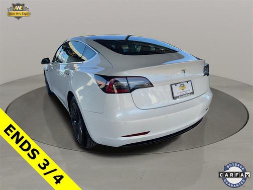 2019 Tesla Model 3 Mid Range