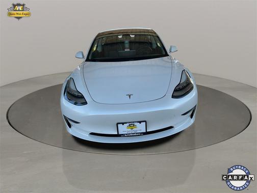 2019 Tesla Model 3 Mid Range