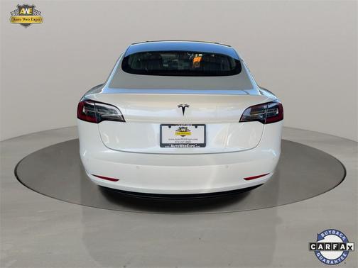 2019 Tesla Model 3 Mid Range