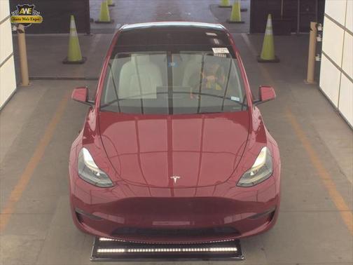 2022 Tesla Model Y Performance Dual Motor All-Wheel Drive