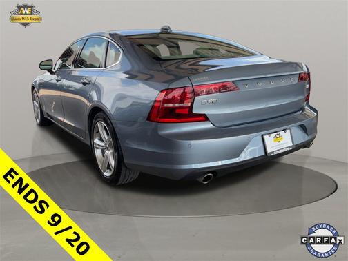 2017 Volvo S90 T5 Momentum