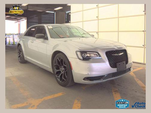 Silver Mist Clearcoat 2019 Chrysler 300 Touring