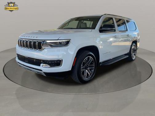 2023 Jeep Wagoneer L Series II 4x2