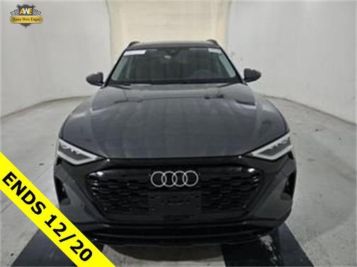 2024 Audi Q8 e-tron Premium Plus