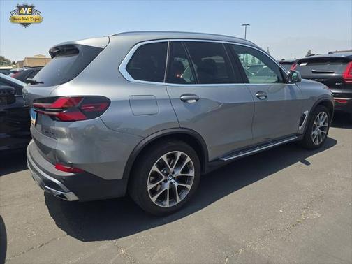 2024 BMW X5 sDrive40i