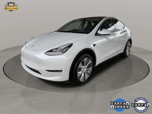2021 Tesla Model Y Standard Range Rear-Wheel Drive