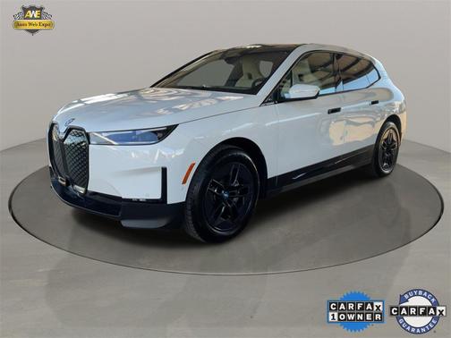 2025 BMW iX xDrive50