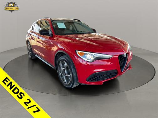 2021 Alfa Romeo Stelvio Base