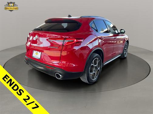 2021 Alfa Romeo Stelvio Base