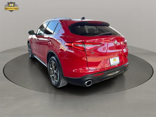 2021 Alfa Romeo Stelvio Base