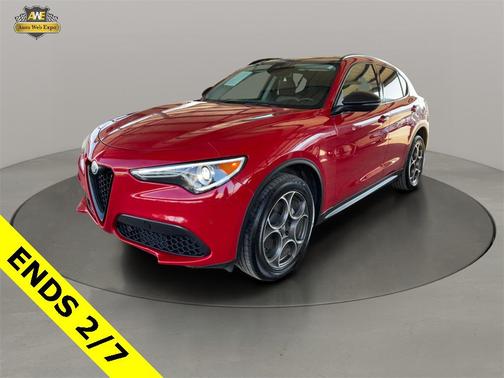 2021 Alfa Romeo Stelvio Base