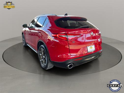 2021 Alfa Romeo Stelvio Base