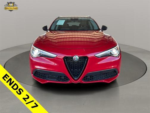2021 Alfa Romeo Stelvio Base