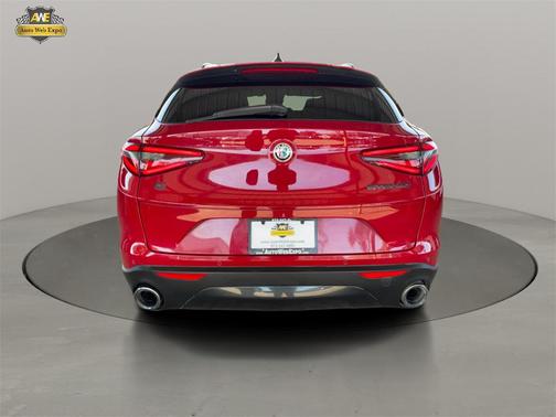 2021 Alfa Romeo Stelvio Base