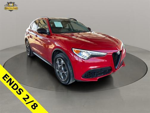 2021 Alfa Romeo Stelvio Base