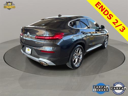 2023 BMW X4 xDrive30i