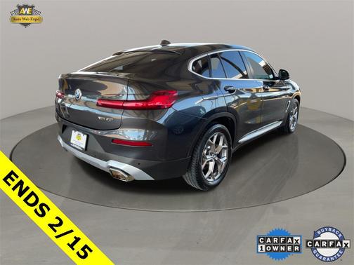 2023 BMW X4 xDrive30i