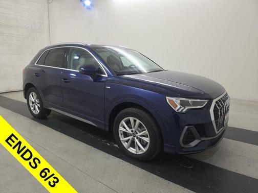 Navarra Blue Metallic 2023 Audi Q3 45 S line Premium Plus