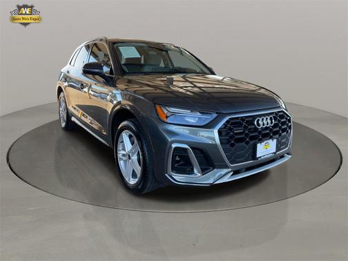 2024 Audi Q5 e 55 S line Premium Plus